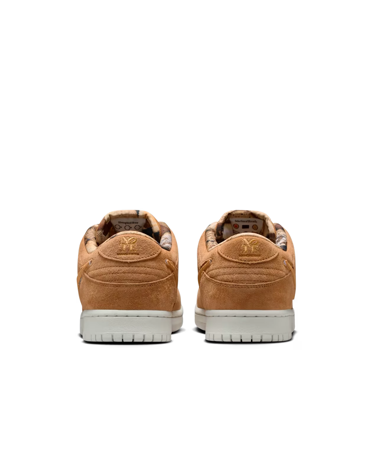 NOTE Manchester x Nike SB Dunk Low Flax IO9508-200 | Dead Stock