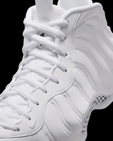 Nike Air Foamposite One Triple White Upper Details