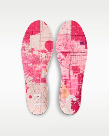 Nike G.T. Future Hyper Pink
