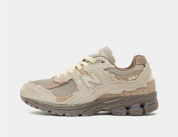 Size? x New Balance 2002R Refined Future Khaki Außenseite