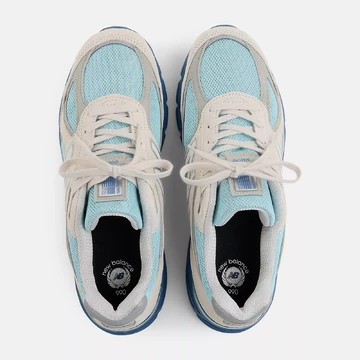 New Balance 990v4 Made in USA Moonbeam Paar Upper