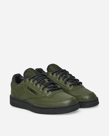 Obey x Reebok Earth Club C Paar