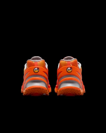 Palace x Nike Air Max Dn8 Safety Orange Fersen