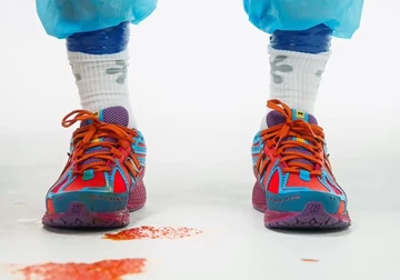 Salehe Bembury x New Balance 1906R Heat Be Hot vorne