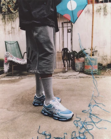 New Balance 2000 Baby Blue Mood 2