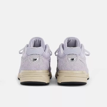 New Balance 990v4 Made in USA Grey Violet von hinten