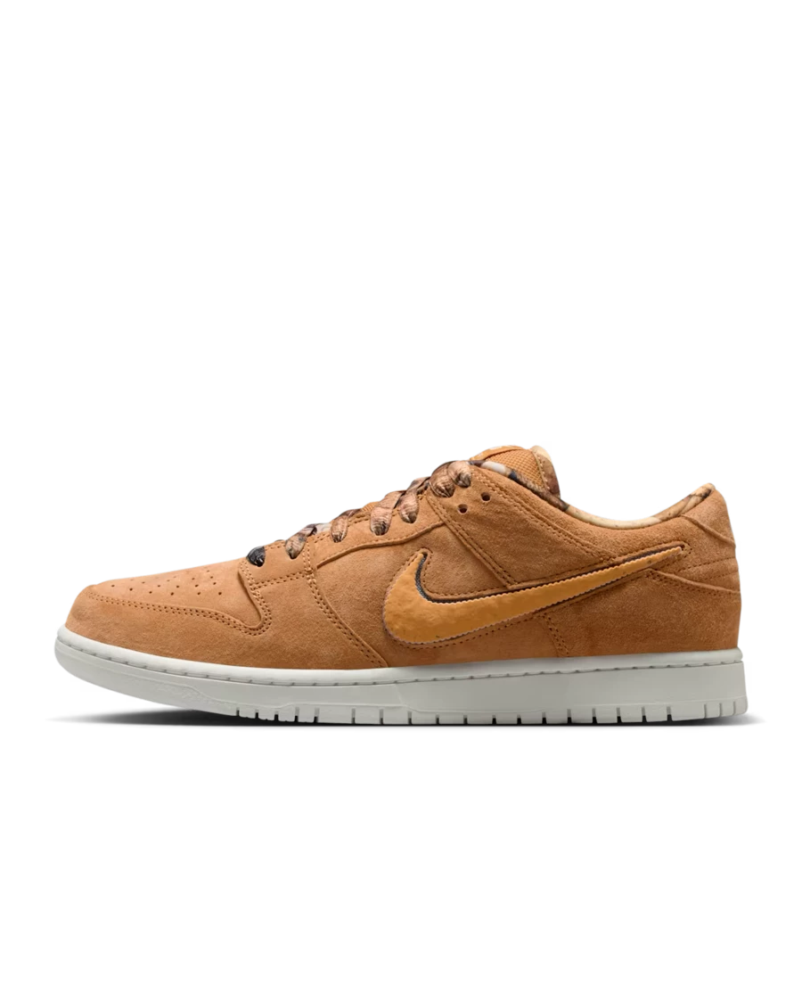 NOTE Manchester x Nike SB Dunk Low Flax IO9508-200 | Dead Stock