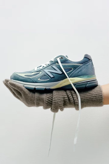 AURALEE x New Balance 990v4 Teal Mood 2