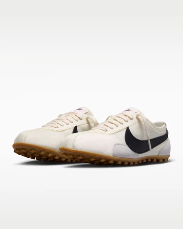 Nike Moon Shoe OG Sail schräg