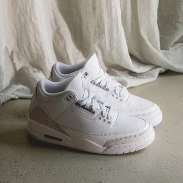 Jordan 3 Pure Money Paar Mood