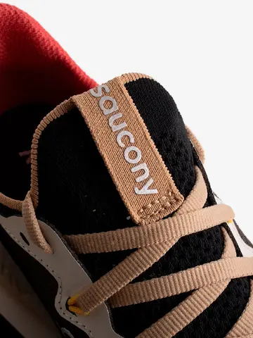 Highsnobiety x Saucony Pack Detailbild