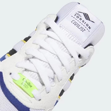 Civilist adidas ZX 6001 B Crystal White Zunge