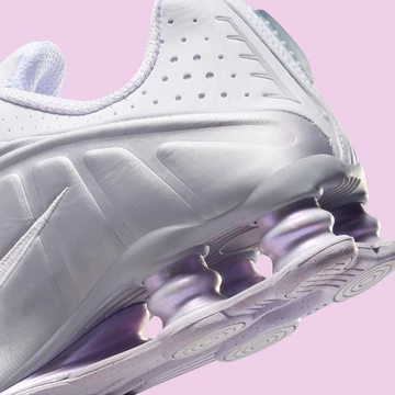 Nike Shox R4 Metallic Purple Detail Ferse