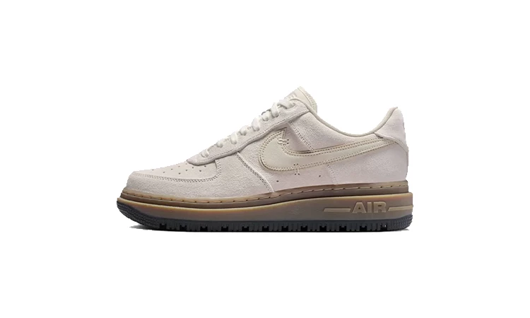 Airs force one on sale