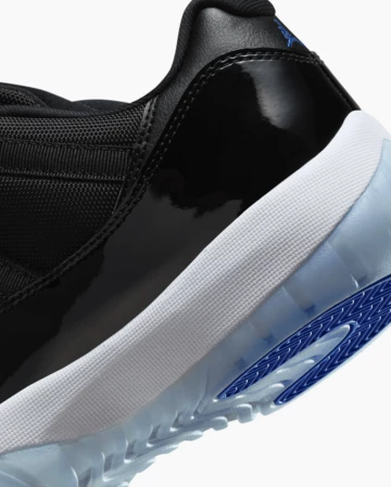Jordan 11 Low Space Jam Detail Ferse