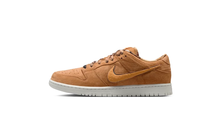 NOTE Manchester x Nike SB Dunk Low Flax
