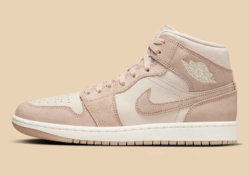 Die Außenseite des Der Jordan 1 Mid Legend Light Brown fotografiert von Asphaltgold