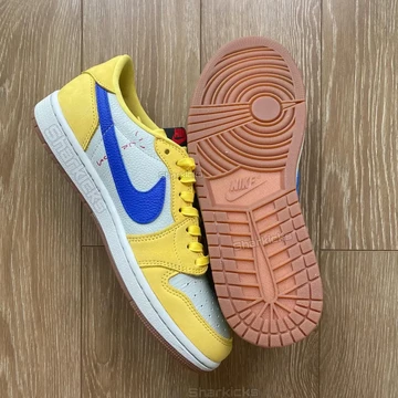 Travis Scott Jordan 1 Low Canary - Detail