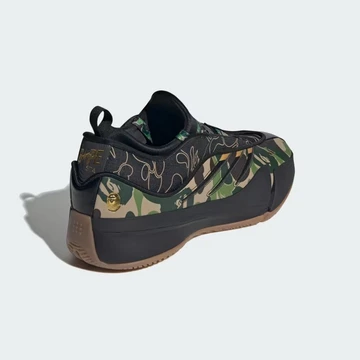 Bape x adidas Dame 9 JH6358 schräg seitlich 2