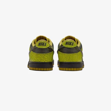 Dunk Low Retro QS Halloween von hinten