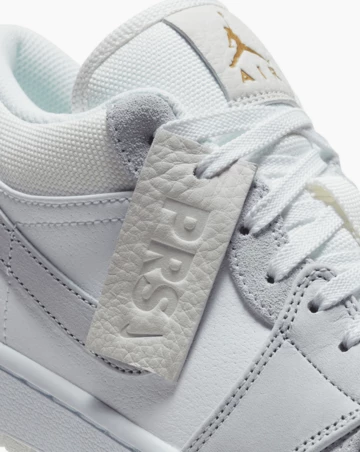 Jordan 1 Low Paris Detail