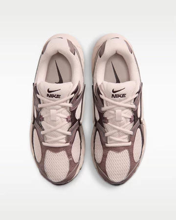 Nike V5 RNR Tattoo von oben