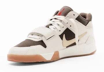 Der Jumpman Jack TR Sail von außen