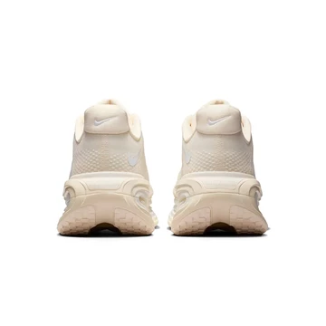 Nike Vomero Premium Essential Chalk Fersen