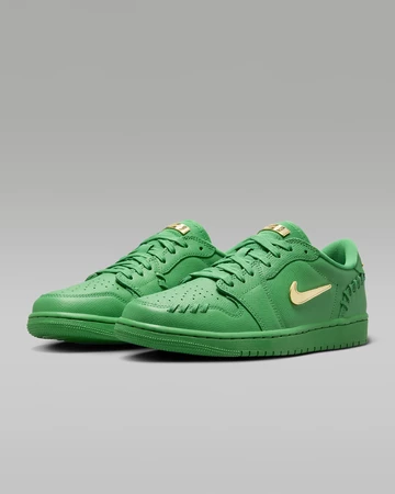Jordan 1 Low Method of Make Lucky Green seitlich frontal
