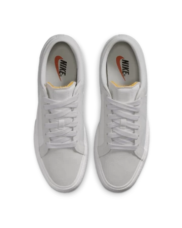 Nike Blazy Pack