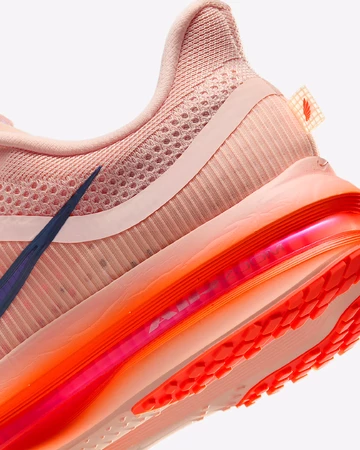 Nike Pegasus Premium Washed Coral Details