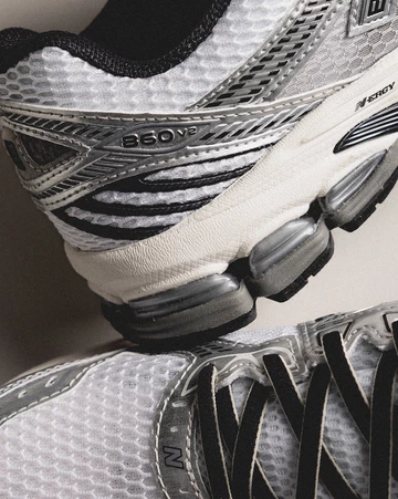 New Balance 860V2 Optic White Lookbook Detail vorderer und hinterer Teil