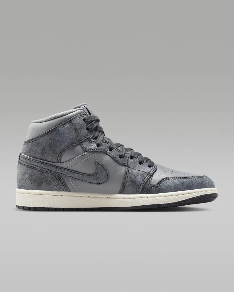 Jordan Mid Distressed Smoke Grey FJ3448-001 Dead Stock