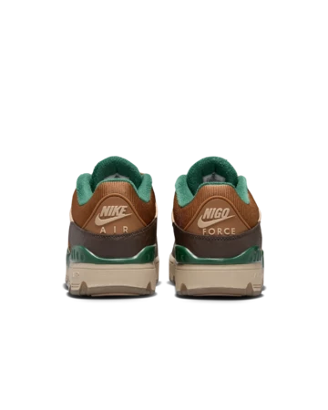 NIGO x Nike Air Force 3 Low Baroque Brown von hinten