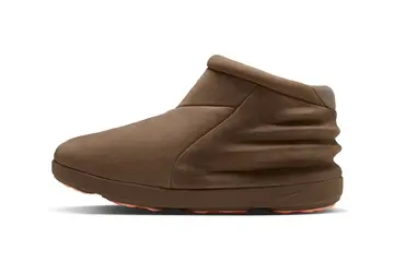 Nike 24.7 Recovery Boot Pack