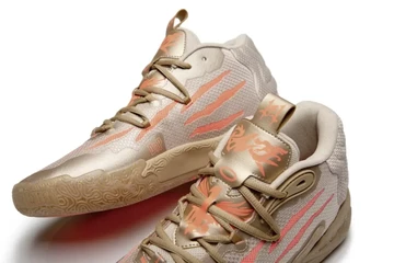 LaMelo Ball Puma MB.03 Chinese New Year Detail Motion von der Seite