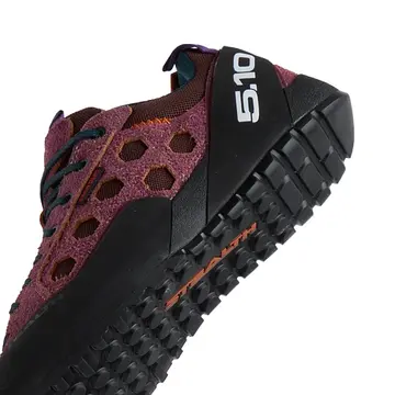 Brain Dead x adidas Guidetennie Black Violet