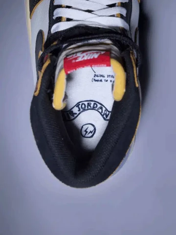 Union LA x Fragment Design x Air Jordan 1 High OG Varsity Red & Sport Royal Innensohle