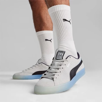 Playstation Puma Suede Pack White On Feet Model Detail seitlich