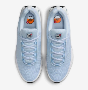 Nike Air Max DN Half Blue Paar von oben