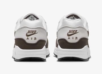 Air Max 1 Baroque Brown Paar von Hinten