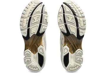 die Sohle des ASICS Gel-Kayano 14 Imperfection