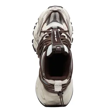 adidas XLG Runner Deluxe 2.0 Aurora Coffee von oben