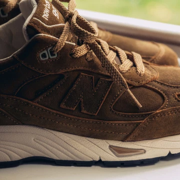 New Balance Made in the UK 991V1 Luxe Suede