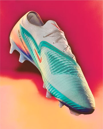 Nike United Phantom 6 Low Elite Pistachio Frost Mood 2