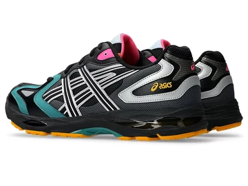 ASICS Gel-K1011 Pure Black Paar schräg hinten