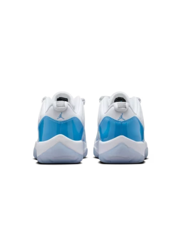 Air Jordan 11 Low University Blue Fersen