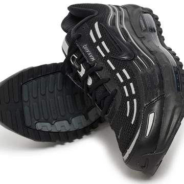 Air Max TL 2.5 Triple Black schräg