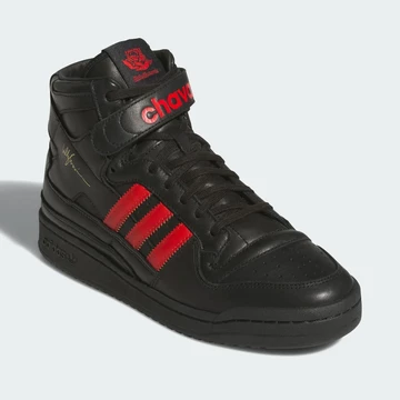 Willy Chavarria x adidas Forum Boot Mid Black schräg