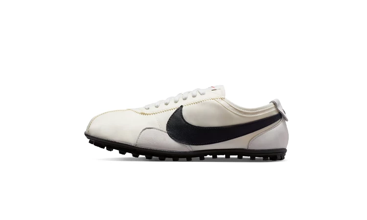 Nike Moon Shoe Soft Pearl & Black